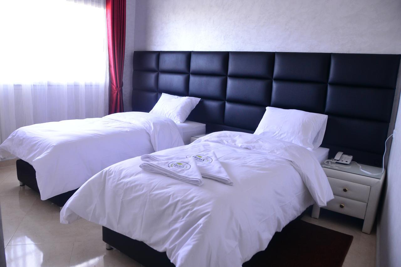 Hotel Hadaik Ain Asserdoune Beni Mellal Exterior foto